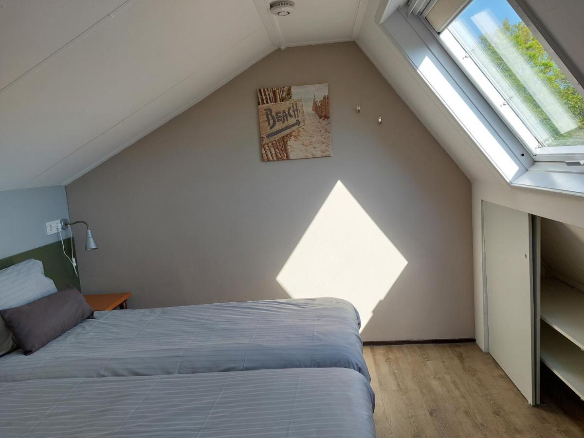 Boszicht 3 Appartement In Oostkapelle Bagian luar foto